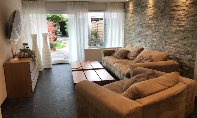 Dormagen Apartment | Charming apartment - Between Düsseldorf and Cologne, Neuss
