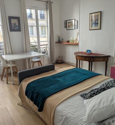 3rd Arrondissement Apartment | Charming apartment - famous Marais neighborhood