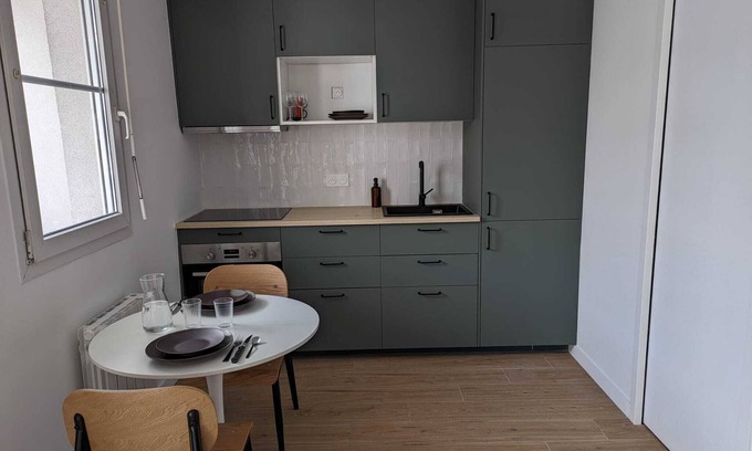 Saint-Denis Apartment | Charming apartment in La plaine Saint Denis