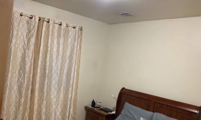 Ironbound District Apartment | Charming apartment in delightful Newark with WiFi and AC