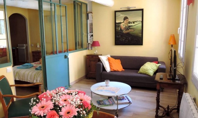 Old Town Apartment | Charming apartment Nice old town near beaches