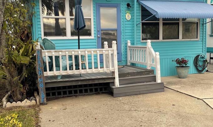 Hutchinson Island South Cottage | Charming Beach Cottage in Windmill Village located on Hutchinson Island.
