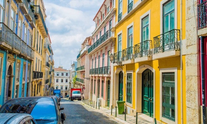 Sao Paulo House | Charming Chiado Apartment, 3 bedroom