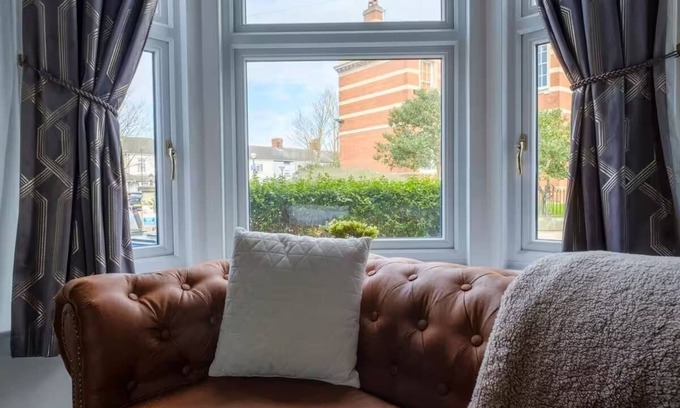 Cleethorpes House | Charming Coastal Retreat | Spacious and Peaceful