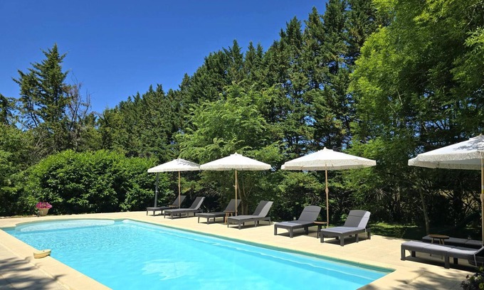Berbiguieres Cottage | Charming cottage in Dordogne with pool and garden