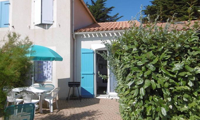 Barbatre House | Charming cottage near beach - Pets allowed