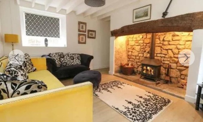 Broadwindsor House | Charming Country Escape for all the Family