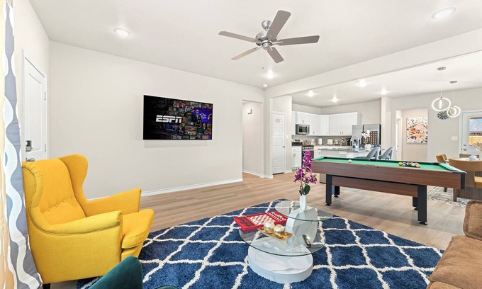 Lubbock House | Charming & Cozy in the Heart off LubbockPerfect forYour Getaway Close toTex Tech