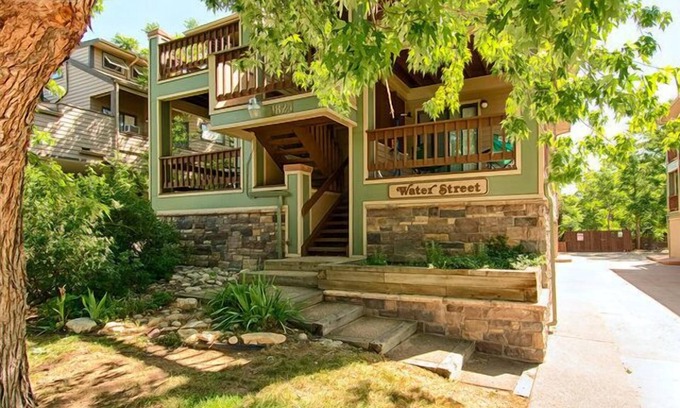 Central Boulder Condo | Charming Downtown Boulder Condo - Only 2 Blocks From Pearl Street