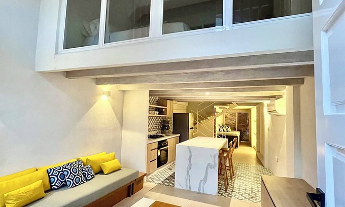 Centro Apartment | Charming Duplex 2-bedroom duplex with private Jacuzzi in Cartagena Old City.