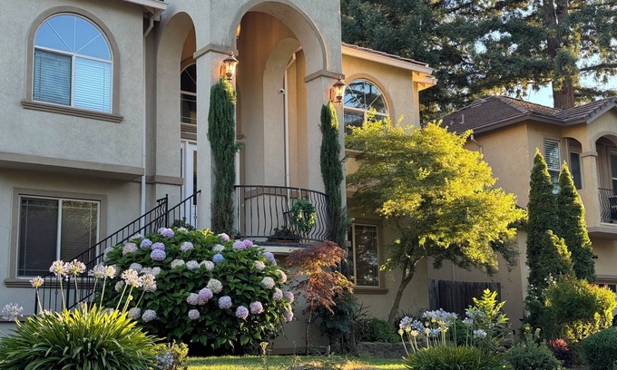 Fair Oaks House | Charming European Style Home in Historic Fair Oaks- Near Bridge and River access