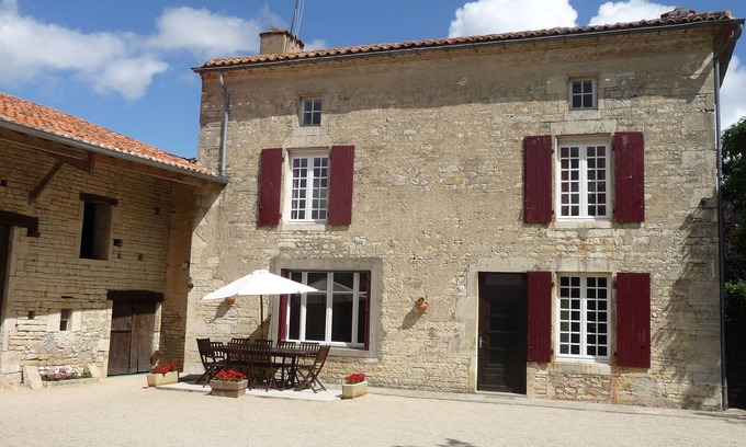 Fouqueure Other | Charming Farmhouse With Pool And Play-barn great for Families