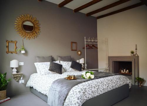 Historic Center Apartment | Charming flat Righi Bologna