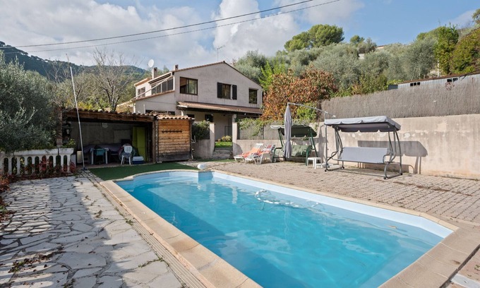 Drap Apartment | Charming Flat with Pool