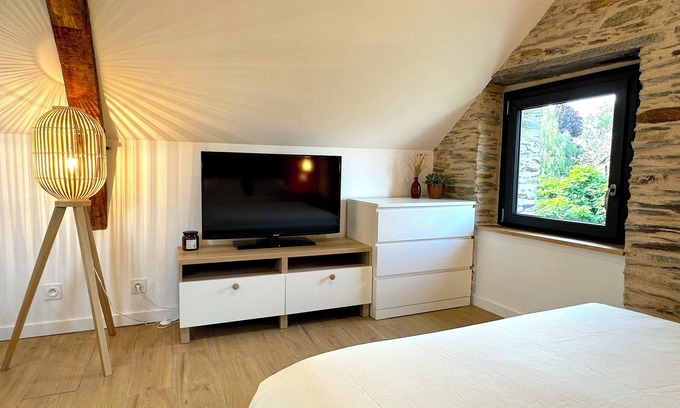 Juigne-sur-Loire Apartment | Charming studio in the heart of Anjou