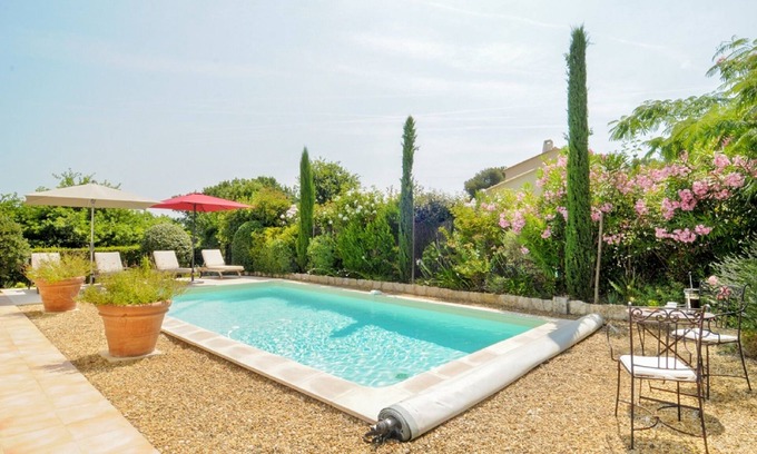 St.-Remy-de-Provence Villa | Charming Villa in St Remy de Provence ,free wi-fi and air conditioning.