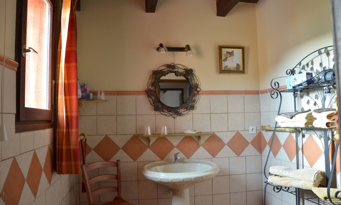 Prunete Hotel | Charming guest rooms near the sea and the mountains. Room 1