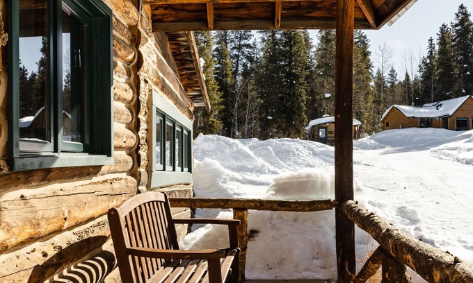 Pitkin County Cabin | Charming Historic Mountain Cabin at Dreamy Art & Nature Retreat Center