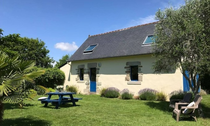 Plomeur House | Charming house PLAGE de TRONOEN: countryside by the sea and absolute peace and quiet!