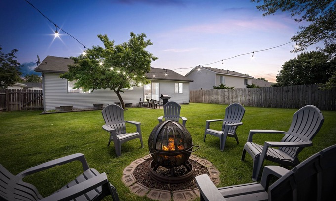 Coeur d'Alene House | Charming Home—Near Triple Play, Silverwood & Hayden Lake! Fire Pit, Fenced Yard & a Plum Tree!