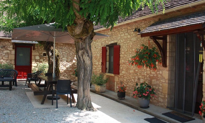 Limeuil Cottage | Charming house in Dordogne with Wifi and terrace
