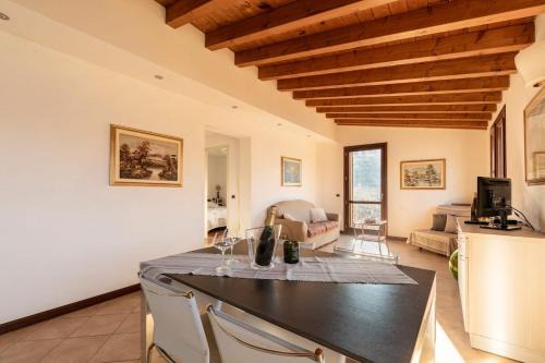 Vesime House | Charming House in Vesime + Pool