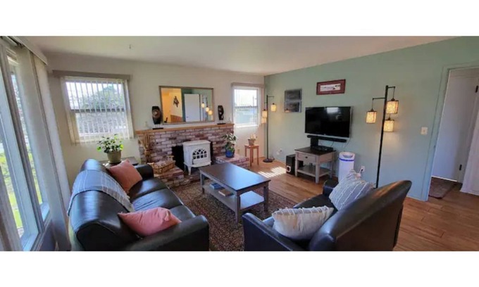 Arcata House | Charming house Perfect location in Downtown Arcata