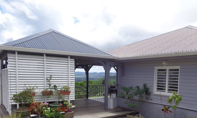 Trois-Ilets House | Charming house with stunning views