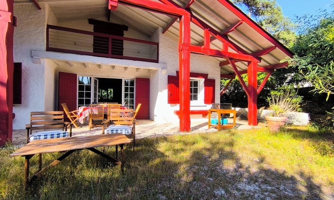 Piraillan Villa | Charming Landes house in the heart of Piraillan, sleeps 9