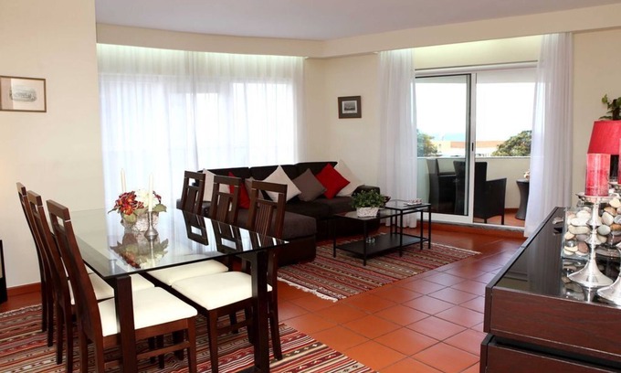Sao Martinho Condo | Charming Lido Flat I- Lido Apartment