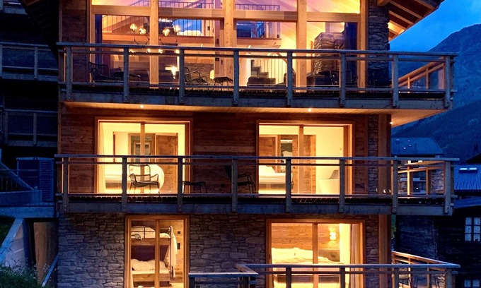 Saas-Fee Ski Chalet | Charming Luxury Chalet Engedi