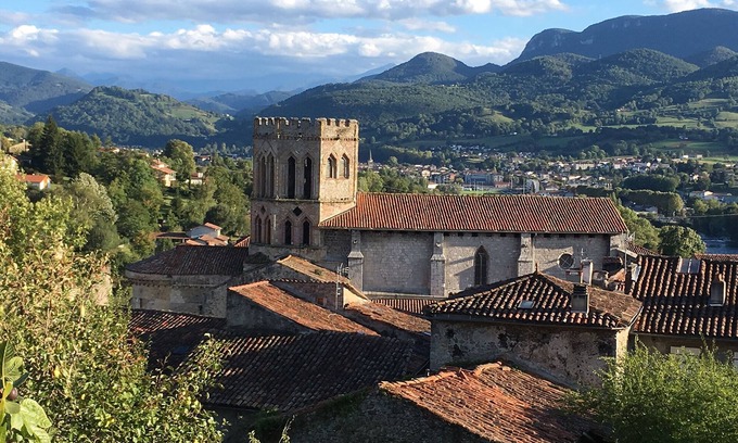 Saint-Lizier House | Charming Mansion in the Heart of Saint-Lizier, beautiful views of the Pyrenees.