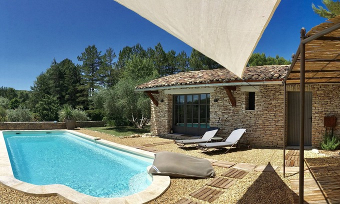 Gordes House | Charming Mas in Gordes, private pool, very quiet,views New in 2025: Optics fiber