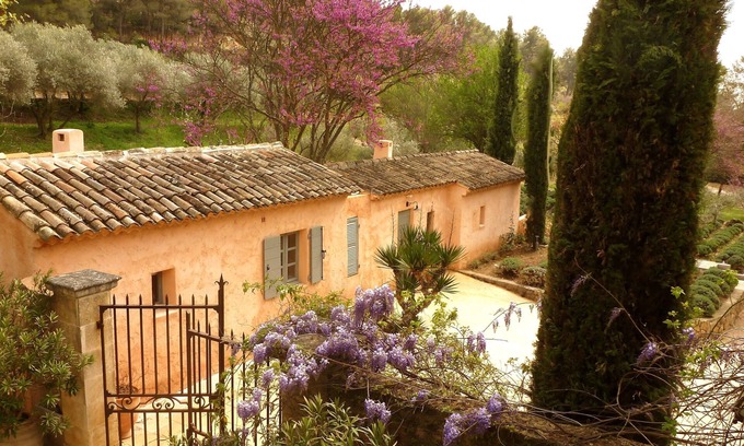 Le Tholonet Villa | Charming Mazet in beautiful property 6 minutes from the center of Aix en Provence