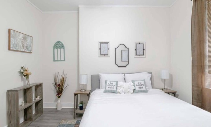 Hannon Park Apartment | Charming Midtown Apt - Hannon Hideaway Unit B