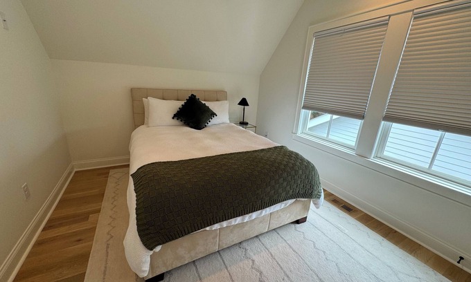 12 South Apartment | Charming new 1-bedroom apartment in best neighborhood in Nashville