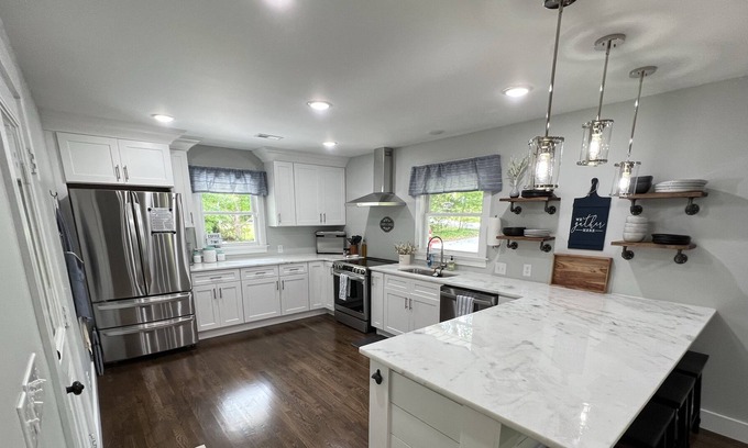Clemson House | Charming Newly Renovated Home in the PERRRFECT Location Near Clemson University!