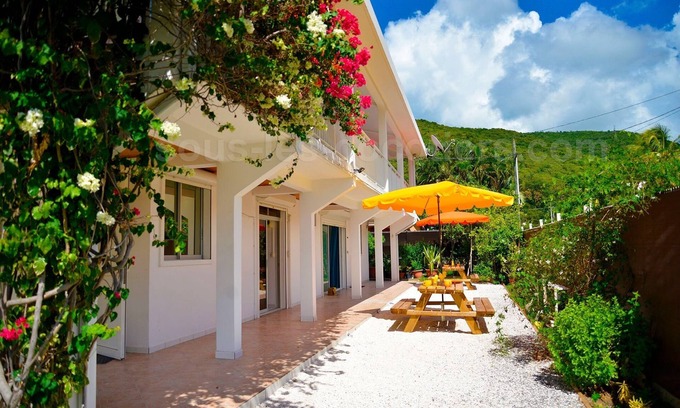 Bellefontaine Villa | Charming Panama Villa With Pool View