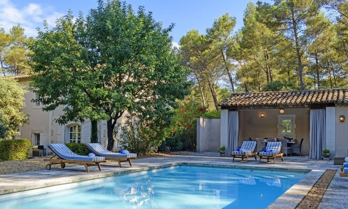 Barbentane House | Charming Provencal mas with private pool