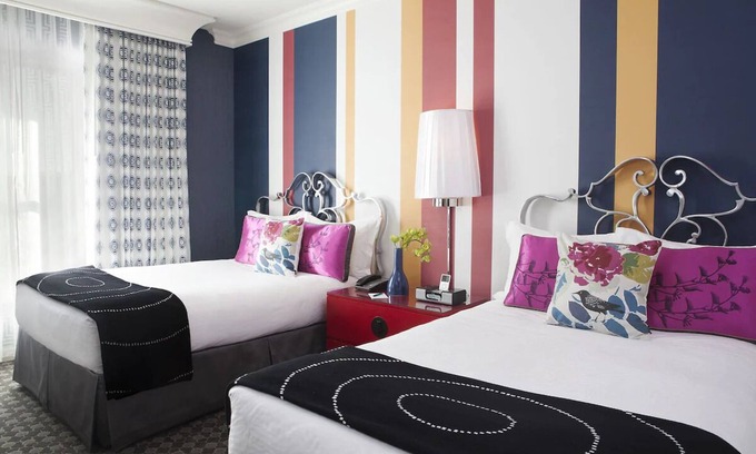 Inner Richmond Hotel | Charming Room w/Double Beds near Union Square - Pet-friendly