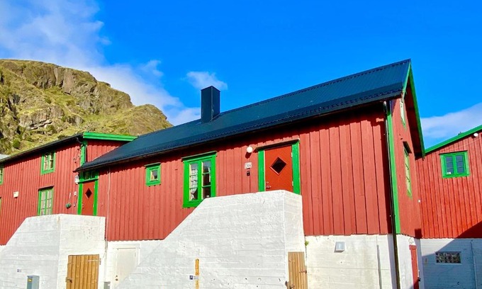 Stamsund Apartment | Charming Rorbu Stamsund Lofoten