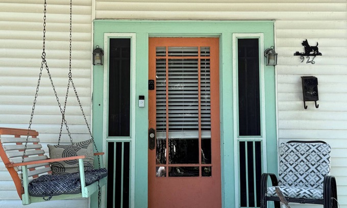 Irish Channel House | Charming shotgun double in Irish Channel, minutes from everything!