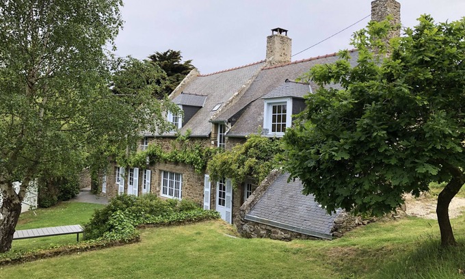 Cancale House | Charming Small Farmhouse 600 M FROM THE BEACHES