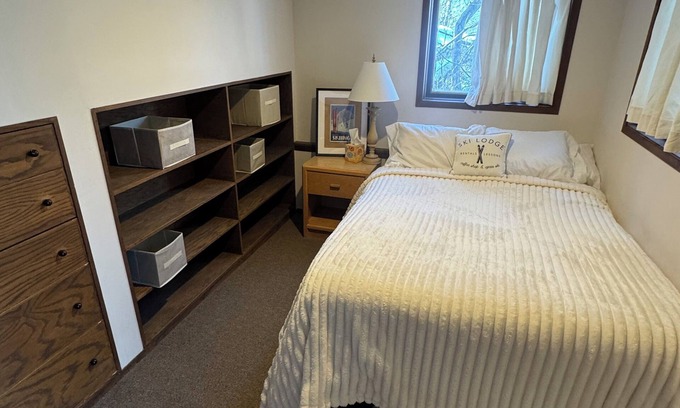 Snowmass Village Apartment | Charming Snowmass Village apartment with WiFi - perfect for a cozy getaway