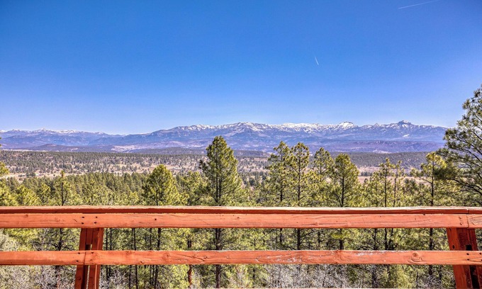 Timber Ridge Ranch House | Charming & Spacious Cabin With Breathtaking Mountain Views!
