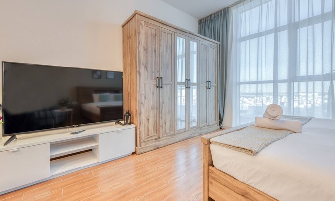 Jumeirah Village Triangle Apartment | Charming Studio at Al Jawhara Tower Jumeirah Village Triangle by Deluxe Holiday Homes
