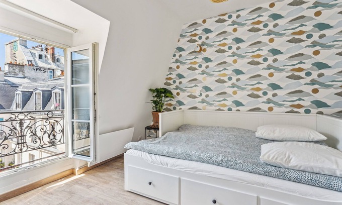 Saint-Vincent-de-Paul Apartment | Charming Studio