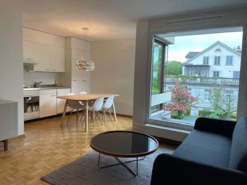 Hochschulen Apartment | Charming studio in the city centre - Art 4