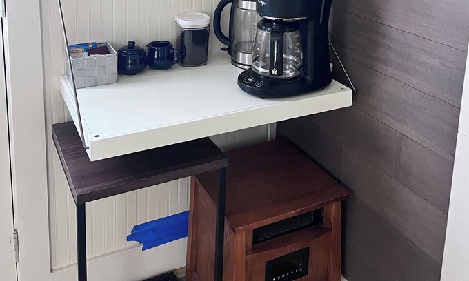 Enterprise Apartment | Charming Studio on Edge-of-Town "Farm-ette"