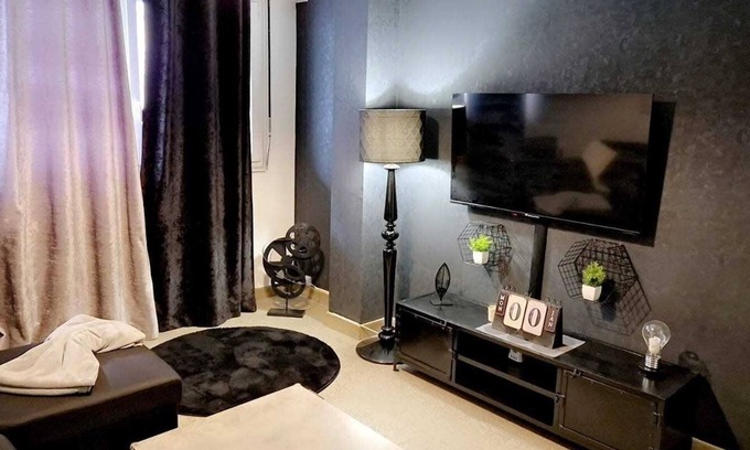 Annecy Old Town Apartment | Charming T2 of 44 m2 near the Annecy train station